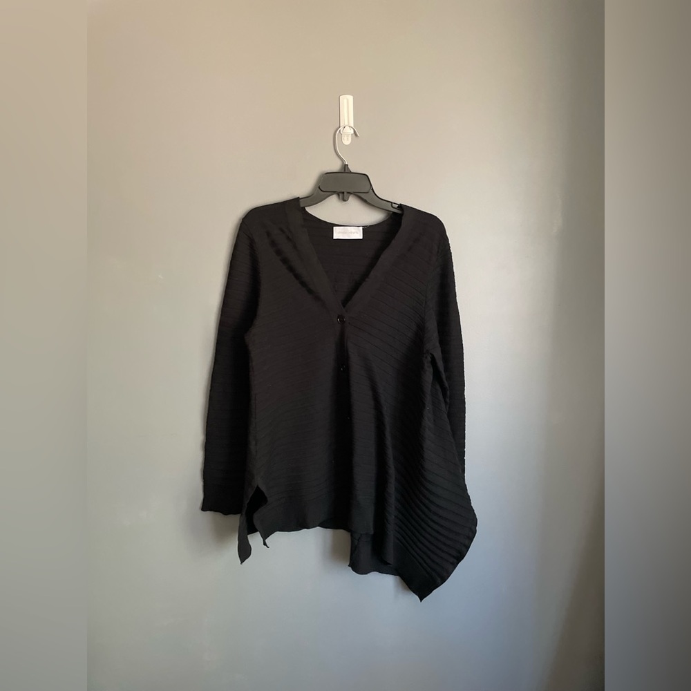 Christian Wijnants Ribbed V-Neck Virgin Wool Cardigan Size Medium